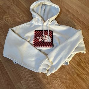 Tight neck but so so cute